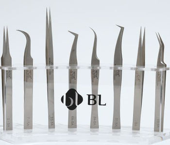 The Ultimate Guide to Eyelash Extension Tweezers