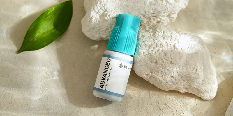 The best eyelash extension glue for sensitive eyes