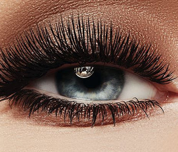 Your guide to Russian Volume Lash Extensions