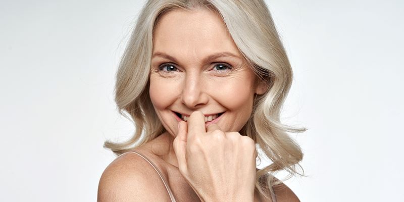 eyelash extension for older women
