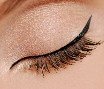 Eyeliner 101: How to Create Seamlessly Stunning Looks