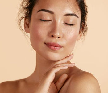 Your Guide To Healthy Natural Lashes