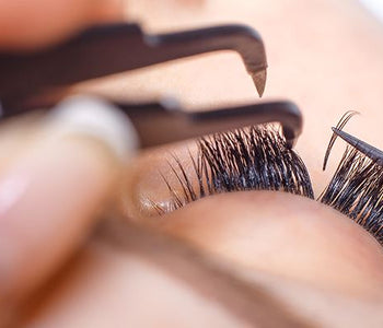 The Ultimate Checklist For Long-Lasting Eyelash Extensions