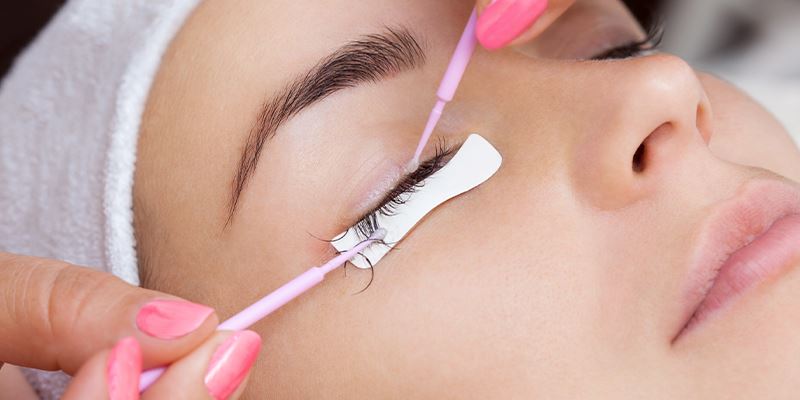 Eyelash extension removal with eyelash remover- How to